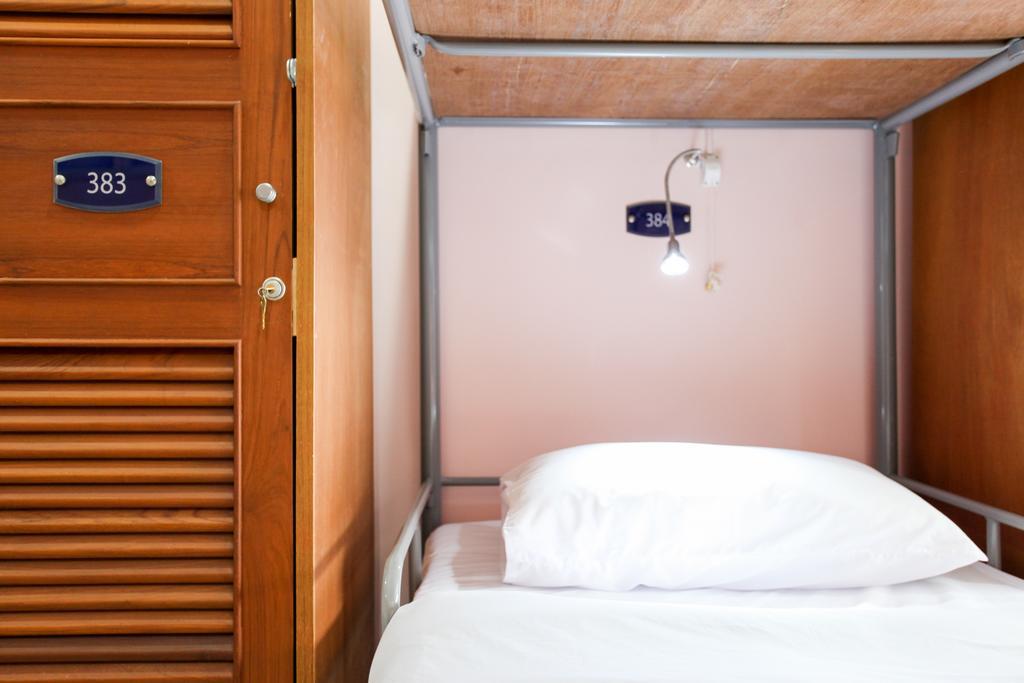 Hostel 8 Sukhumvit Soi 8 בנגקוק חדר תמונה