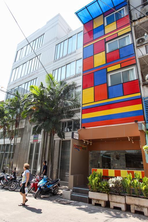 Hostel 8 Sukhumvit Soi 8 בנגקוק מראה חיצוני תמונה